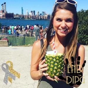 Meet your Posher, Caroline